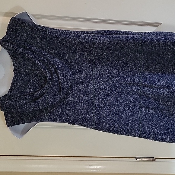 J. Jill Sleeveless Sweater Vest. - Picture 5 of 12